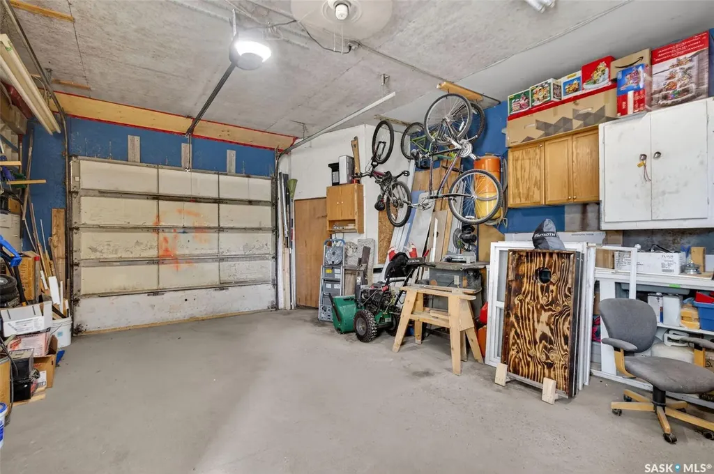 2330 Central Avenue Prince Albert SK S6V 4X5
