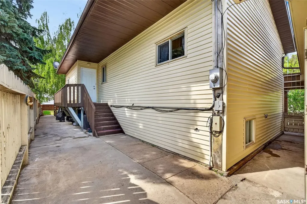 2330 Central Avenue Prince Albert SK S6V 4X5