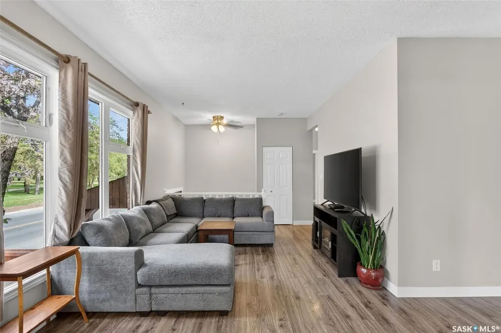 2330 Central Avenue Prince Albert SK S6V 4X5