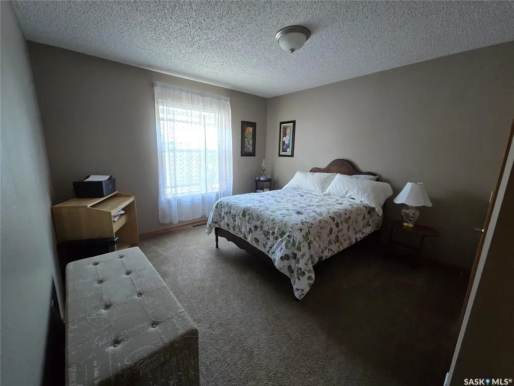 94 Prairie Sun Court Swift Current SK S9H 3X6