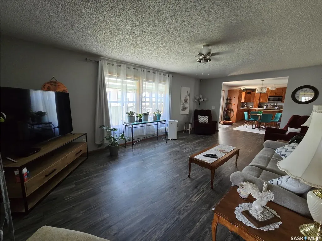 94 Prairie Sun Court Swift Current SK S9H 3X6