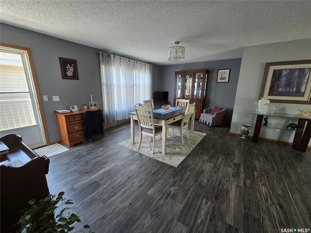 94 Prairie Sun Court Swift Current SK S9H 3X6