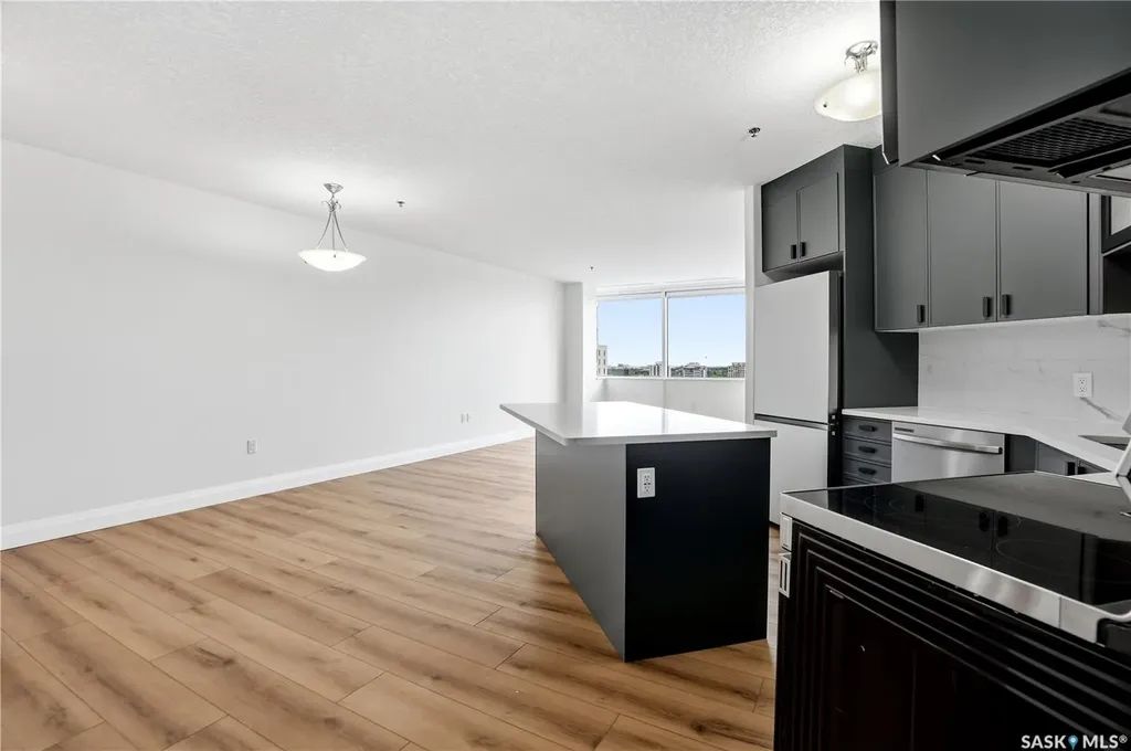 1914 Hamilton Street Regina SK S4P 3N6