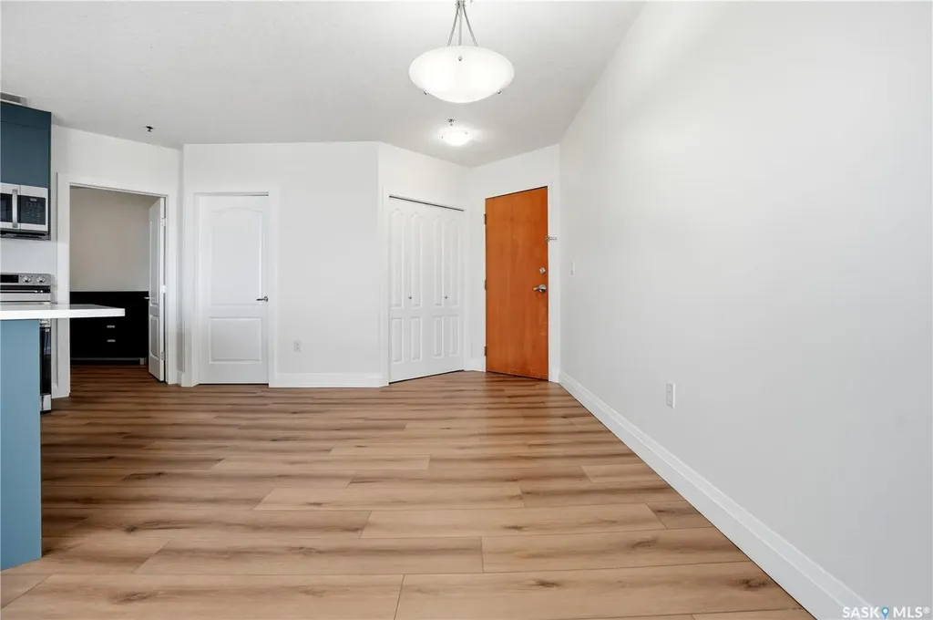 1914 Hamilton Street Regina SK S4P 3N6