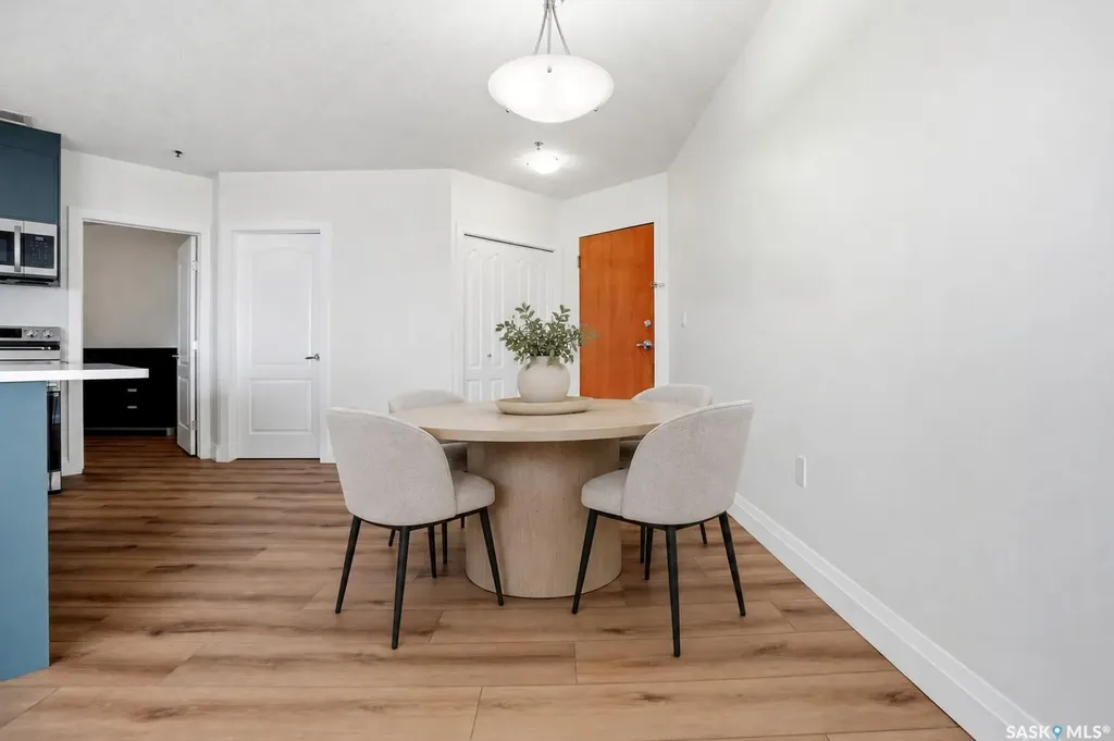 1914 Hamilton Street Regina SK S4P 3N6