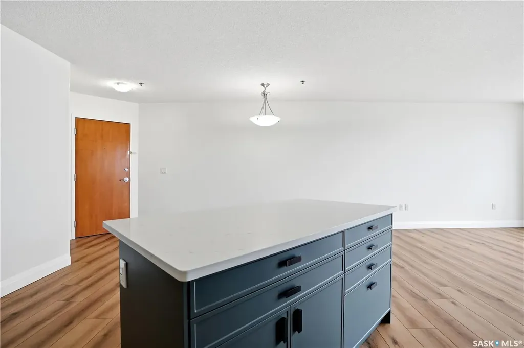 1914 Hamilton Street Regina SK S4P 3N6