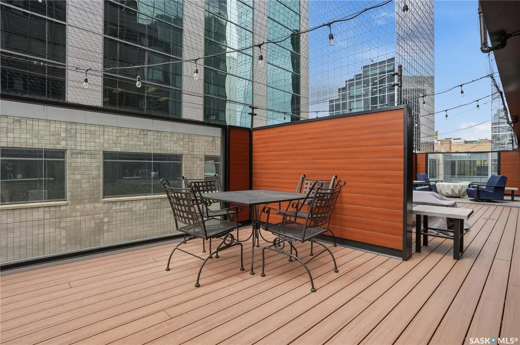 1914 Hamilton Street Regina SK S4P 3N6