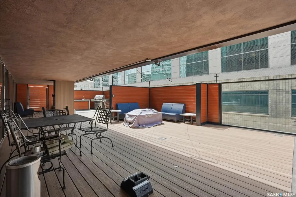 1914 Hamilton Street Regina SK S4P 3N6