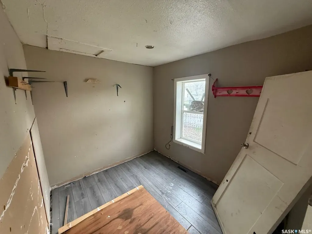 702 101st Street North Battleford SK S9A 0Z1