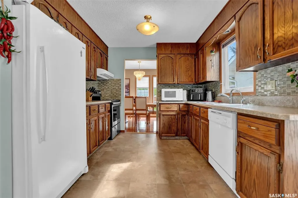 15 Dalhousie Way Regina SK S4V 0A1