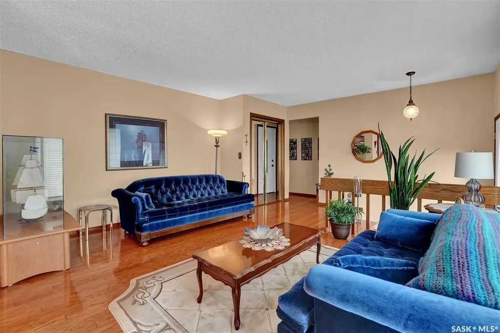 15 Dalhousie Way Regina SK S4V 0A1