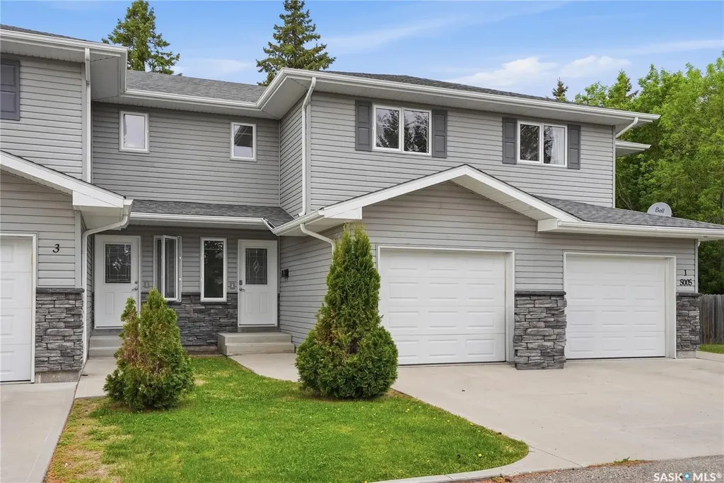 5005 Central Avenue Waldheim SK S0K 4R0