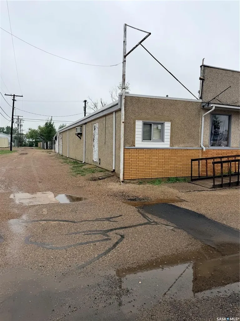 406 Martin Street Burstall SK S0N 0H0