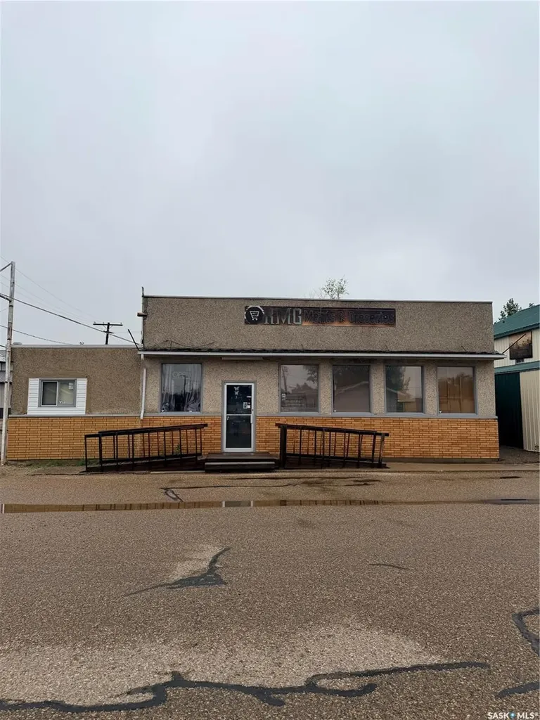 406 Martin Street Burstall SK S0N 0H0