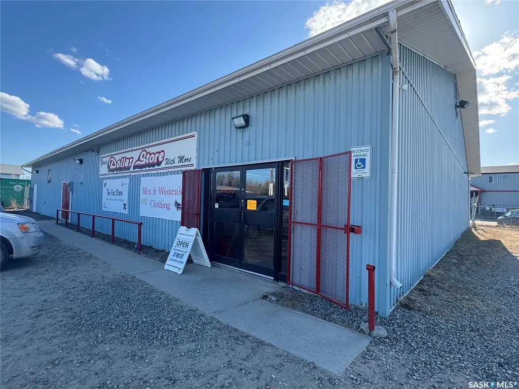 318 Husky Avenue Air Ronge SK S0J 3G0