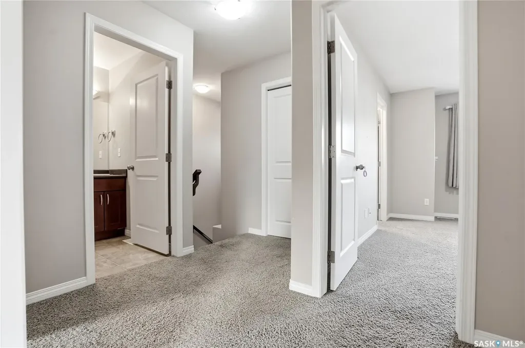 547 East Hampton Boulevard Saskatoon SK S7R 0B1