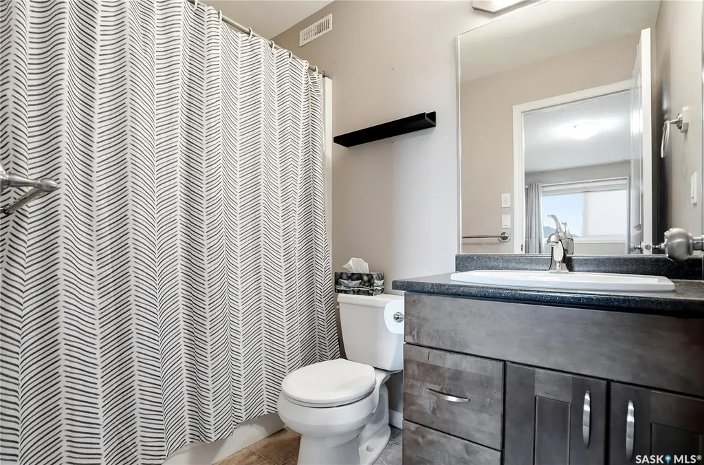 547 East Hampton Boulevard Saskatoon SK S7R 0B1