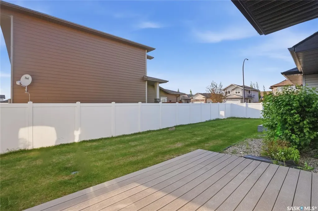 547 East Hampton Boulevard Saskatoon SK S7R 0B1