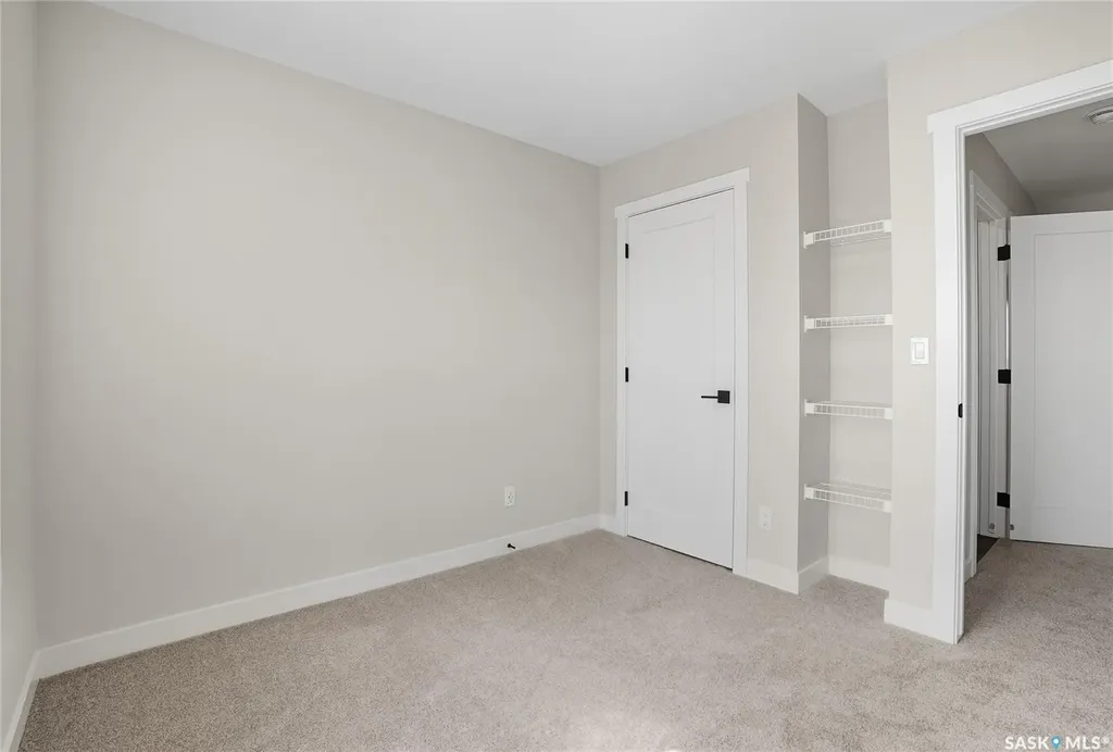 6 Taskamanwa Terrace Saskatoon SK S7V 1Z7
