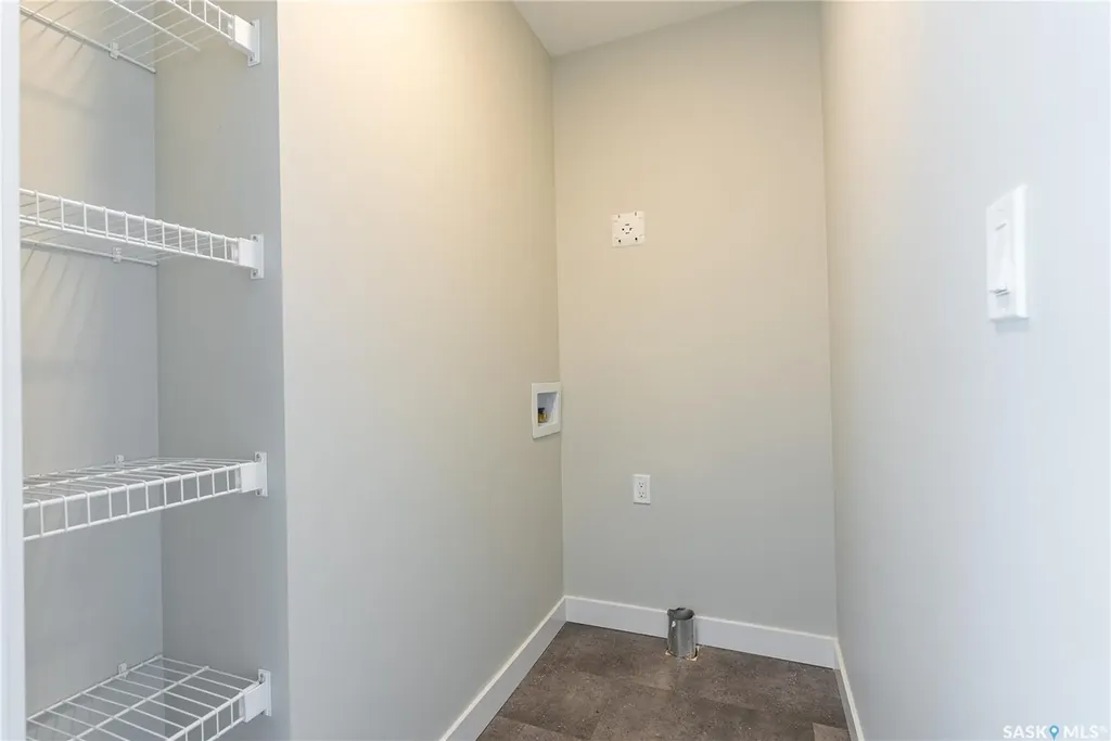 6 Taskamanwa Terrace Saskatoon SK S7V 1Z7