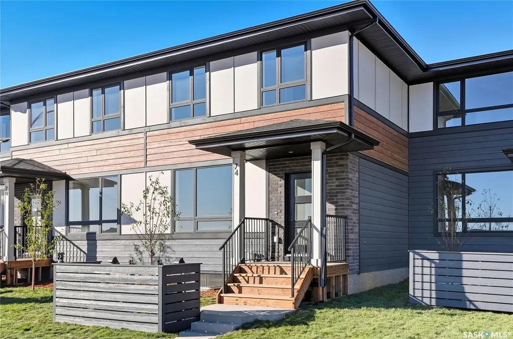 6 Taskamanwa Terrace Saskatoon SK S7V 1Z7