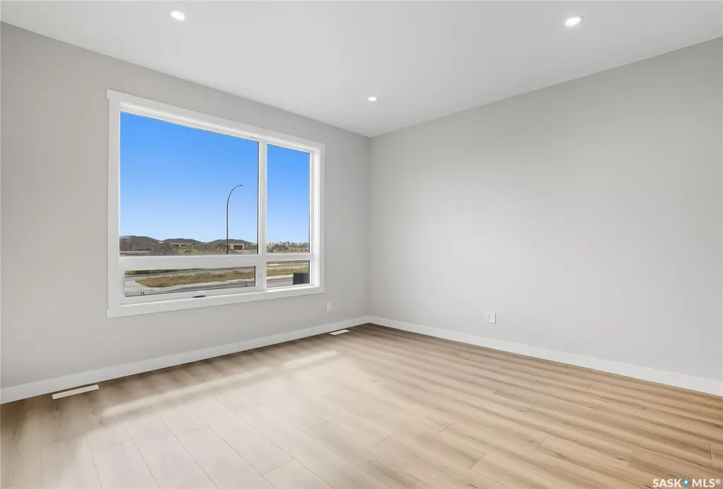6 Taskamanwa Terrace Saskatoon SK S7V 1Z7