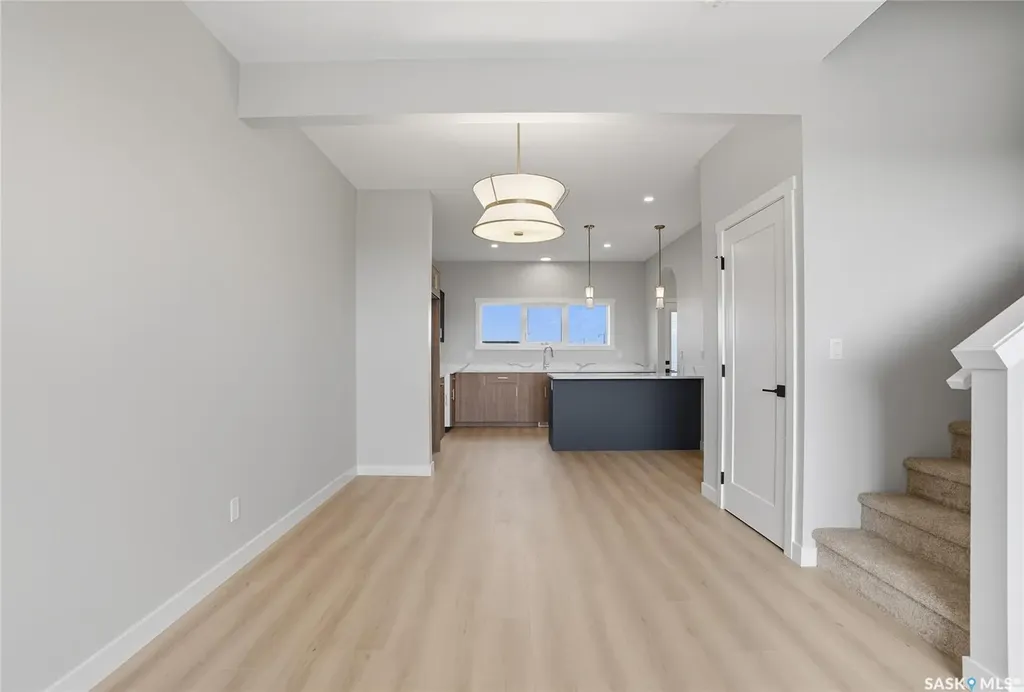 6 Taskamanwa Terrace Saskatoon SK S7V 1Z7