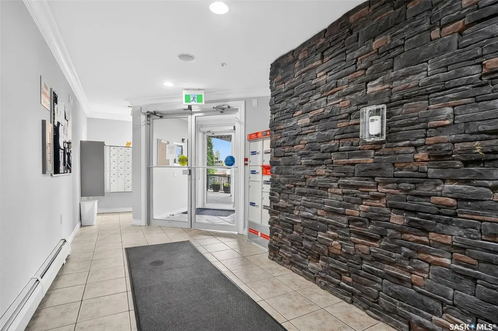100 1st Avenue N Warman SK S0K 4S0