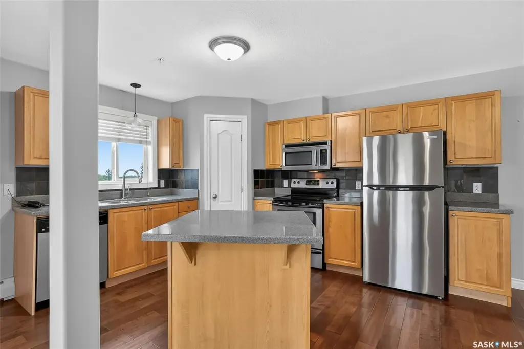100 1st Avenue N Warman SK S0K 4S0