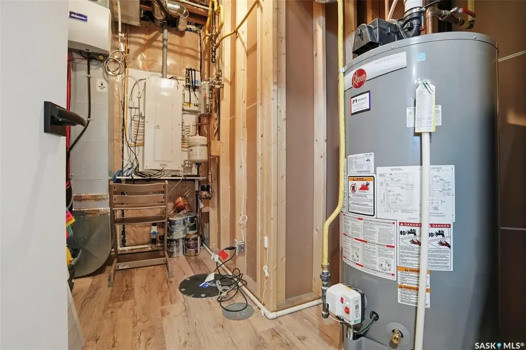 250 Skopik Crescent Saskatoon SK S7V 0V7