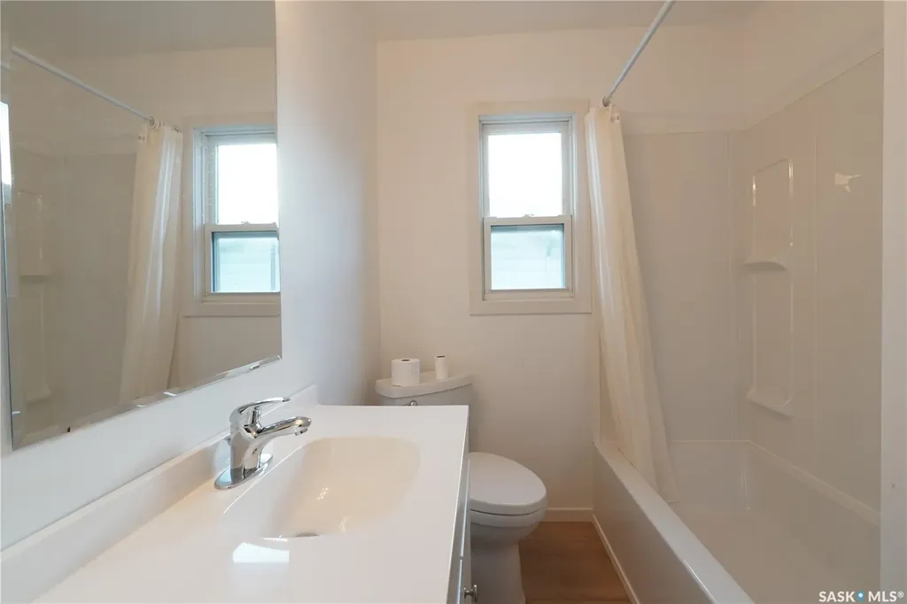 100 Broadway Avenue Regina SK S4N 1B1