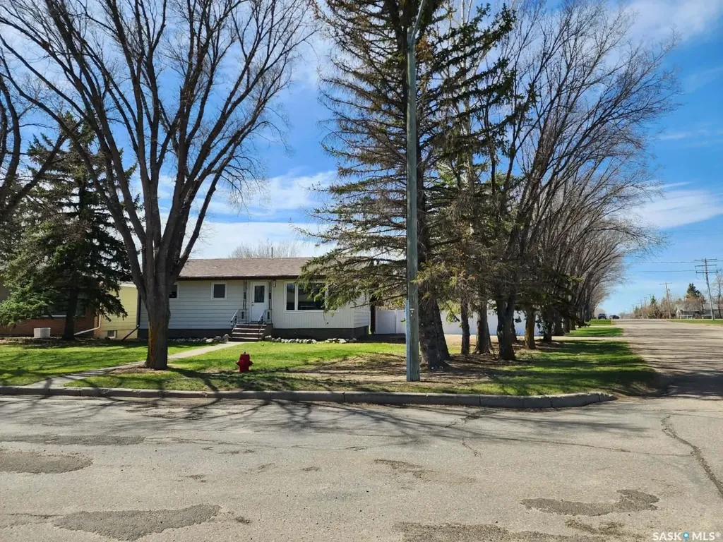 891 2nd Street E Shaunavon SK S0N 2M0