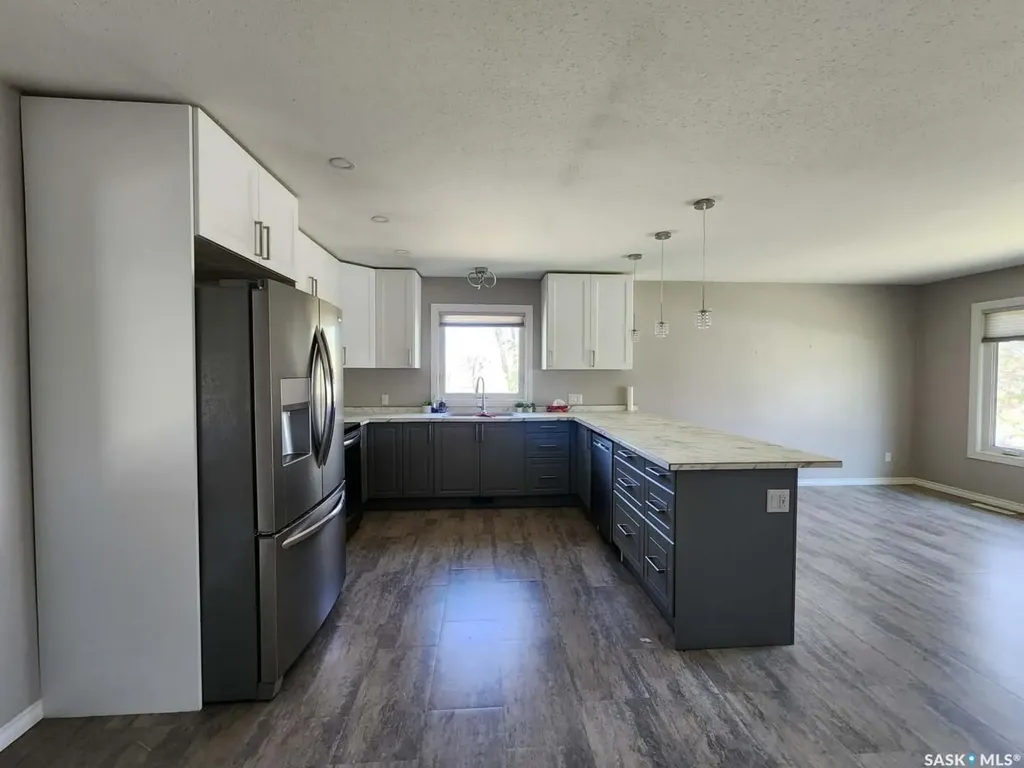 891 2nd Street E Shaunavon SK S0N 2M0