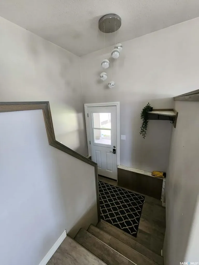 891 2nd Street E Shaunavon SK S0N 2M0