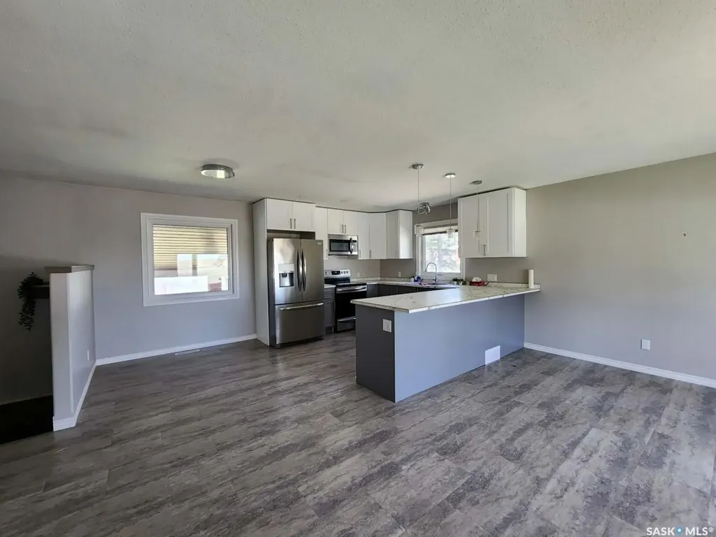 891 2nd Street E Shaunavon SK S0N 2M0