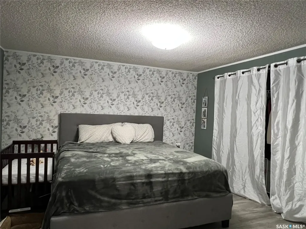 620 7th Avenue E Meadow Lake SK S9X 1J3