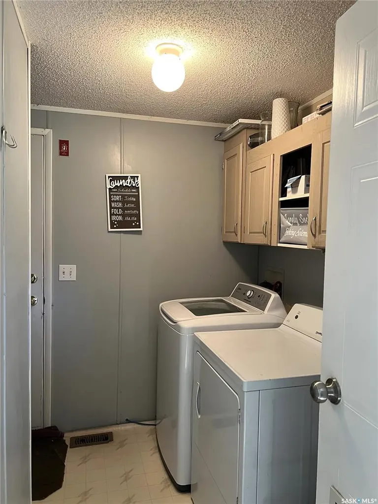 620 7th Avenue E Meadow Lake SK S9X 1J3