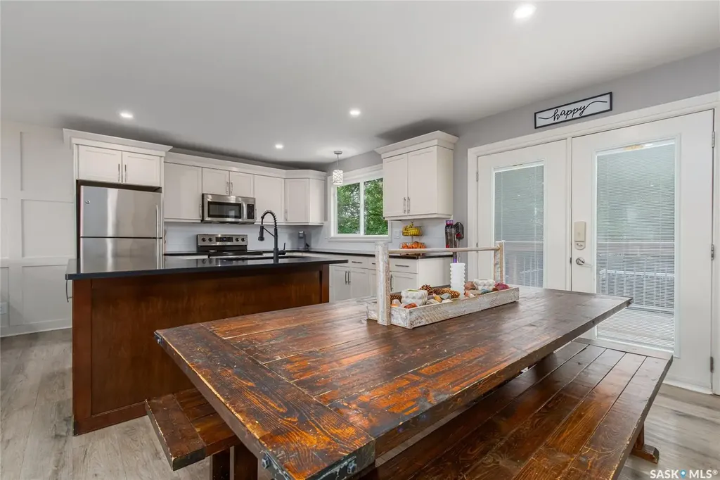 48 Aster Crescent Moose Jaw SK S6J 1A7