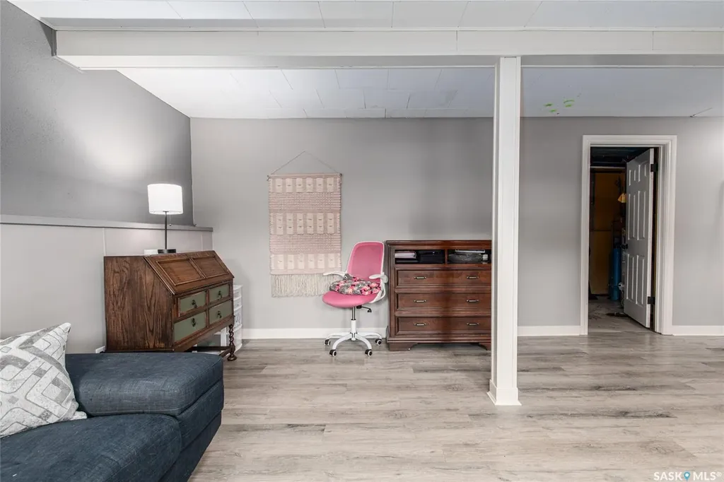 48 Aster Crescent Moose Jaw SK S6J 1A7