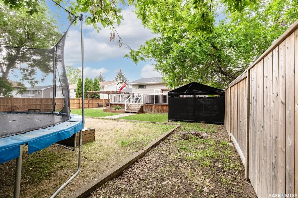 48 Aster Crescent Moose Jaw SK S6J 1A7
