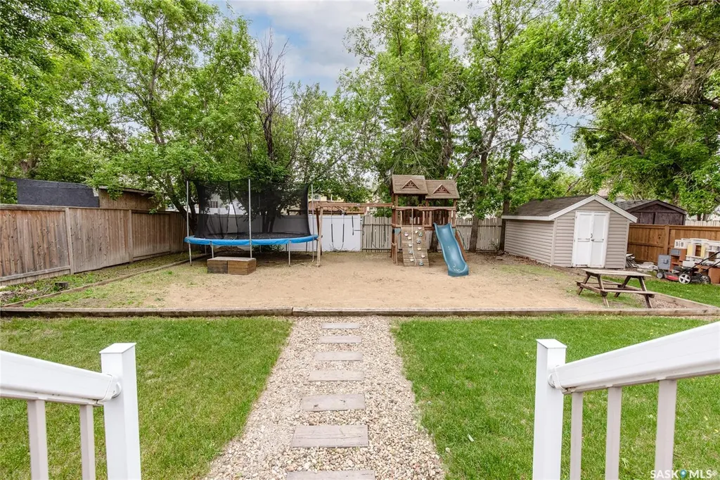 48 Aster Crescent Moose Jaw SK S6J 1A7