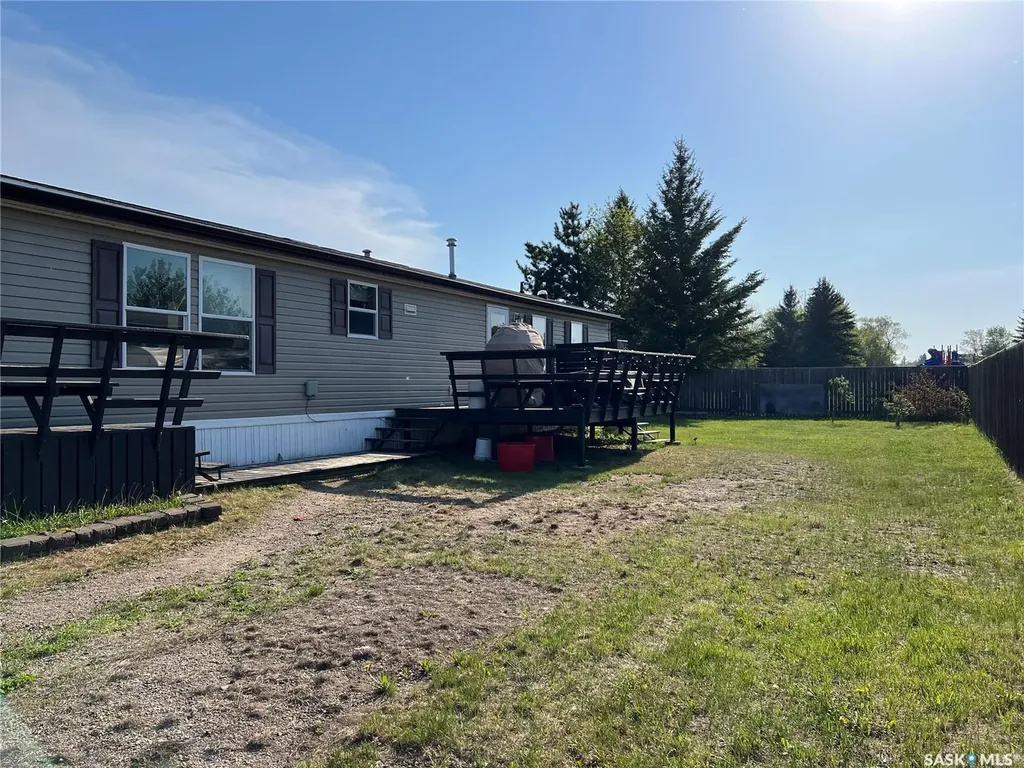 609 6th Street E Meadow Lake SK S9X 1X9