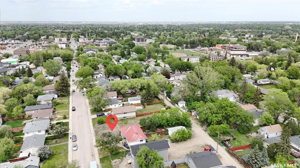 336 V Avenue S Saskatoon SK S7M 3E5