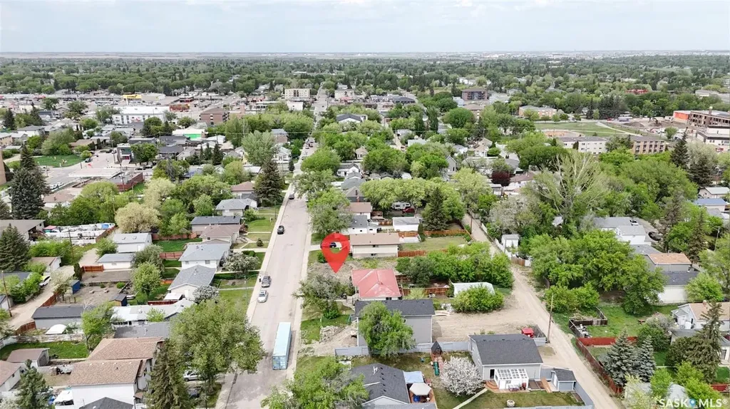 336 V Avenue S Saskatoon SK S7M 3E5