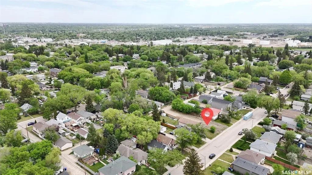 336 V Avenue S Saskatoon SK S7M 3E5
