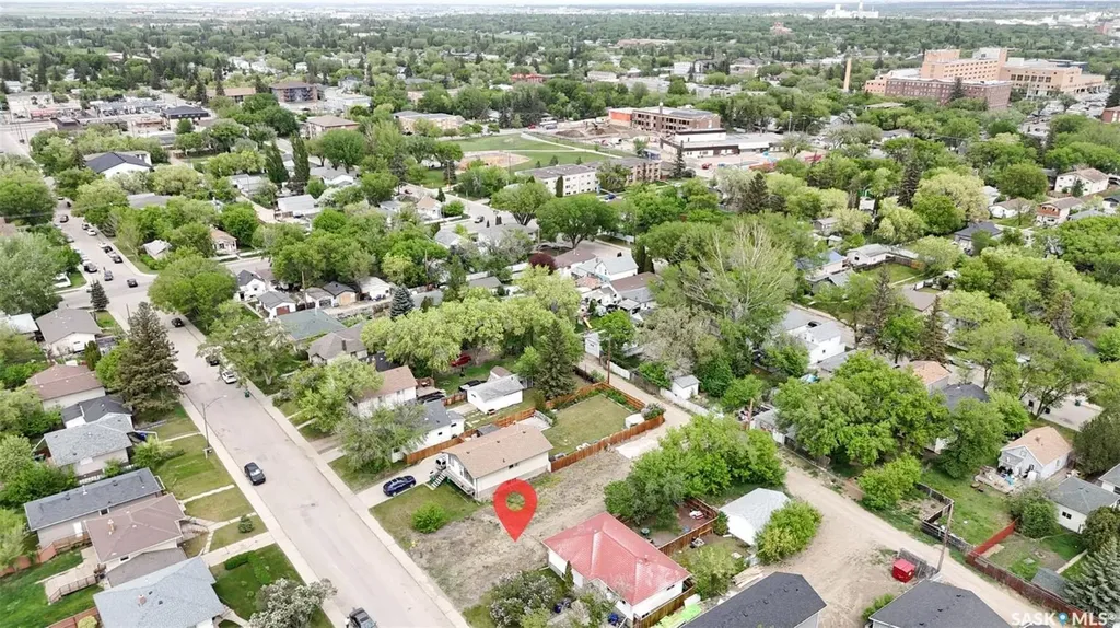 336 V Avenue S Saskatoon SK S7M 3E5