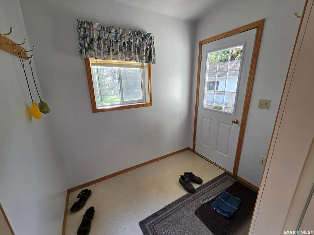118 5th Street W Carlyle SK S0C 0R0