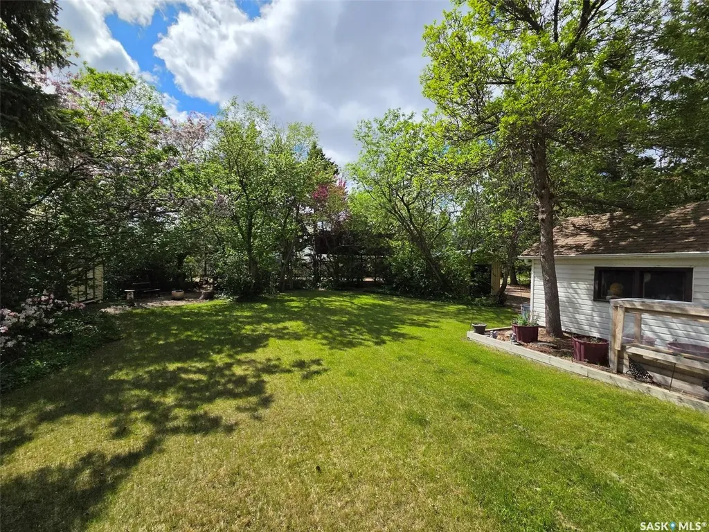 118 5th Street W Carlyle SK S0C 0R0
