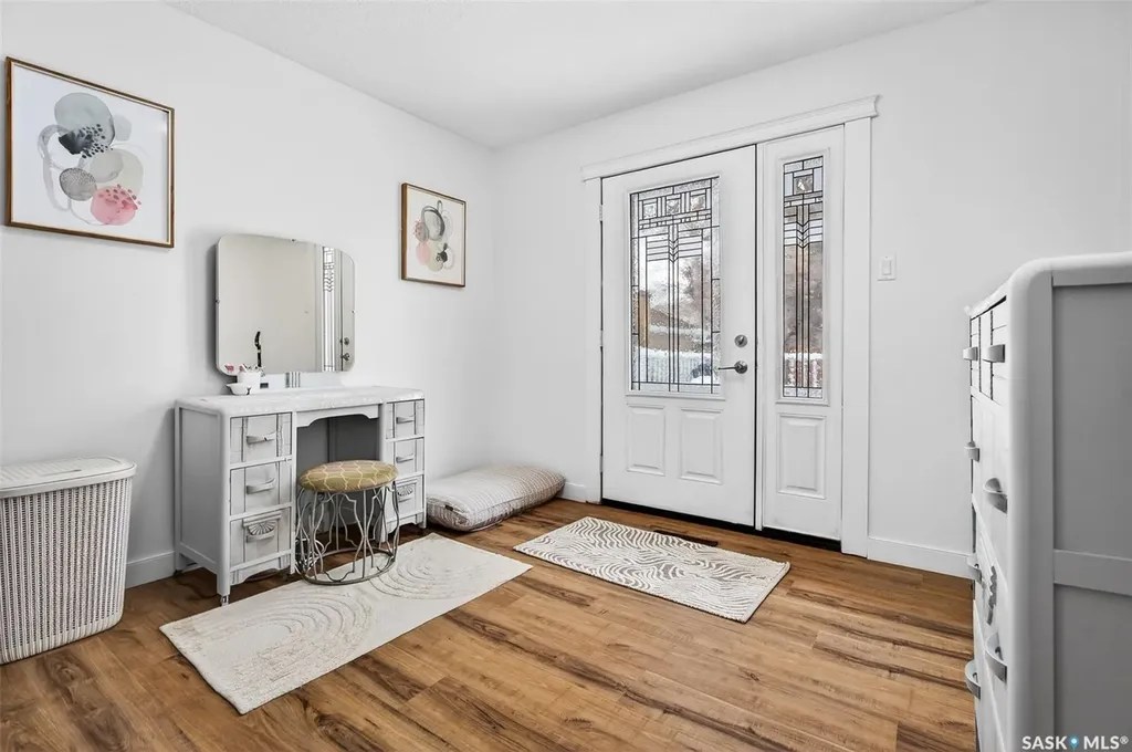 1238 Albert Street Moose Jaw SK S6H 2Y4