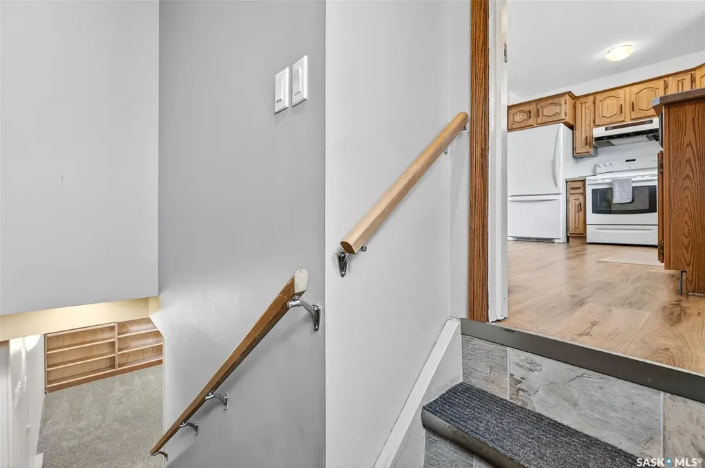 1238 Albert Street Moose Jaw SK S6H 2Y4